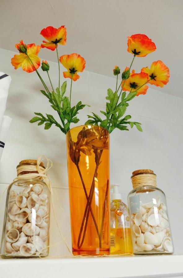 B&B Casa Louisa, Torre Del Mar- Valleniza เบเลซ-มาลากา ภายนอก รูปภาพ